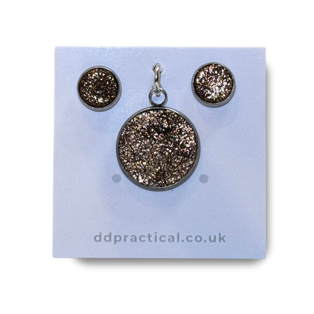 Leather Studs & Pendant Set