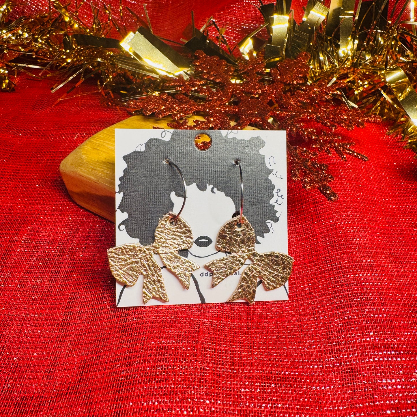 Leather Earrings - Tiny Bows