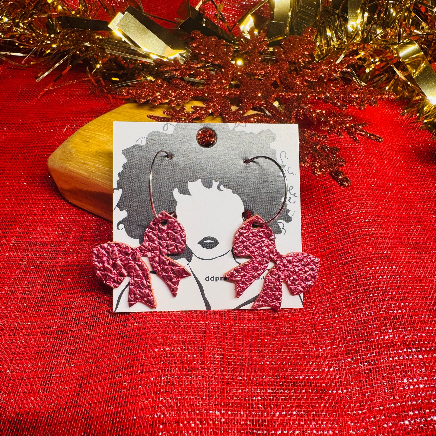 Leather Earrings - Tiny Bows