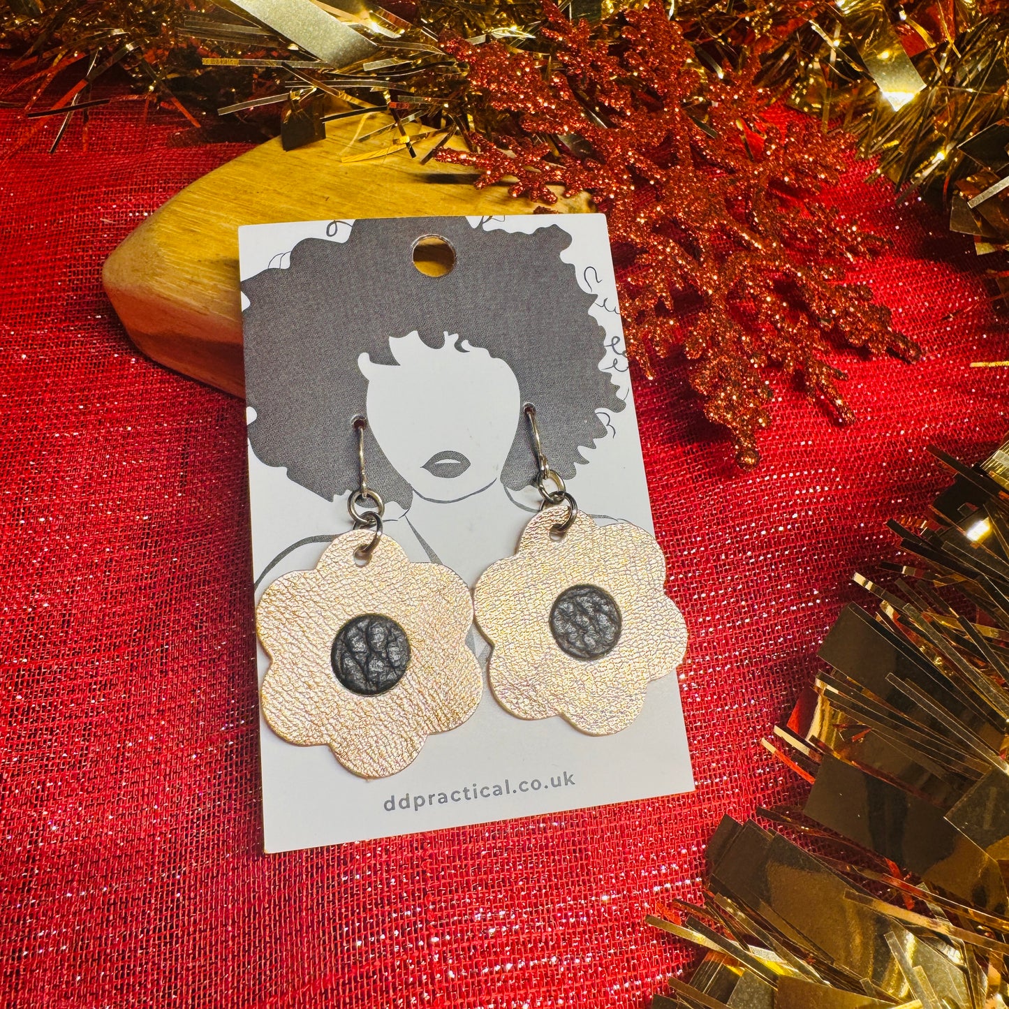 Leather Earrings - Flowers