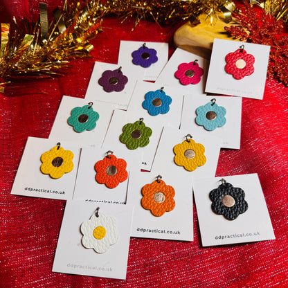 Leather Pendant - Flower