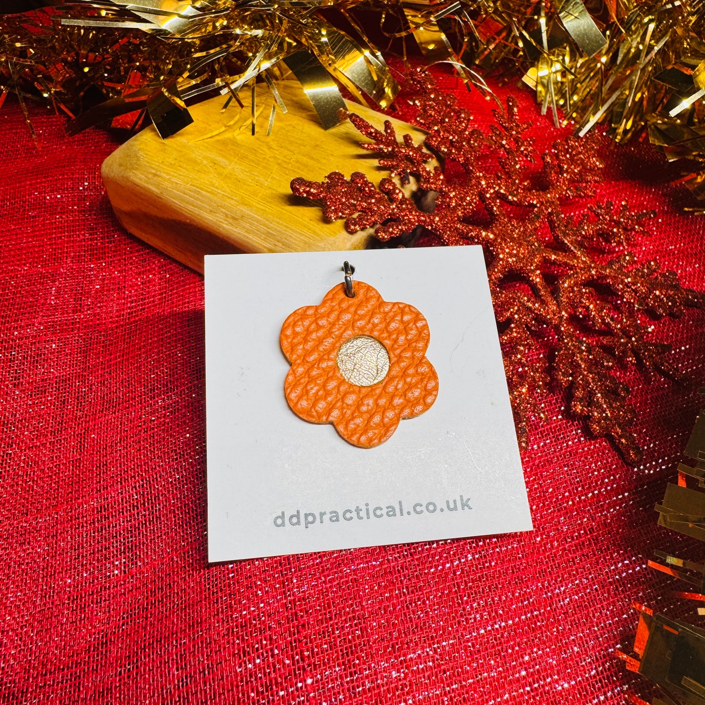 Leather Pendant - Flower