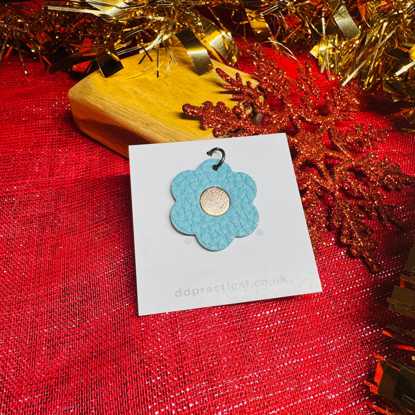 Leather Pendant - Flower