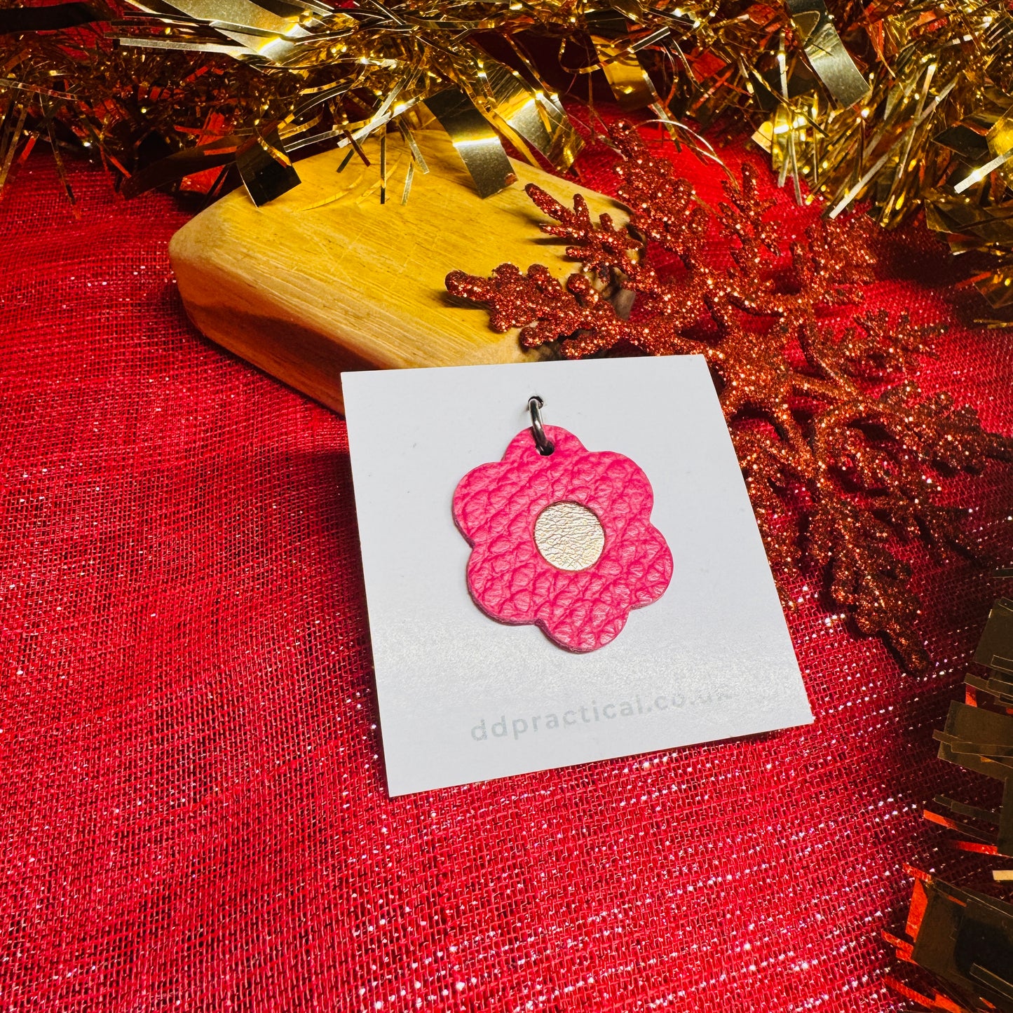Leather Pendant - Flower
