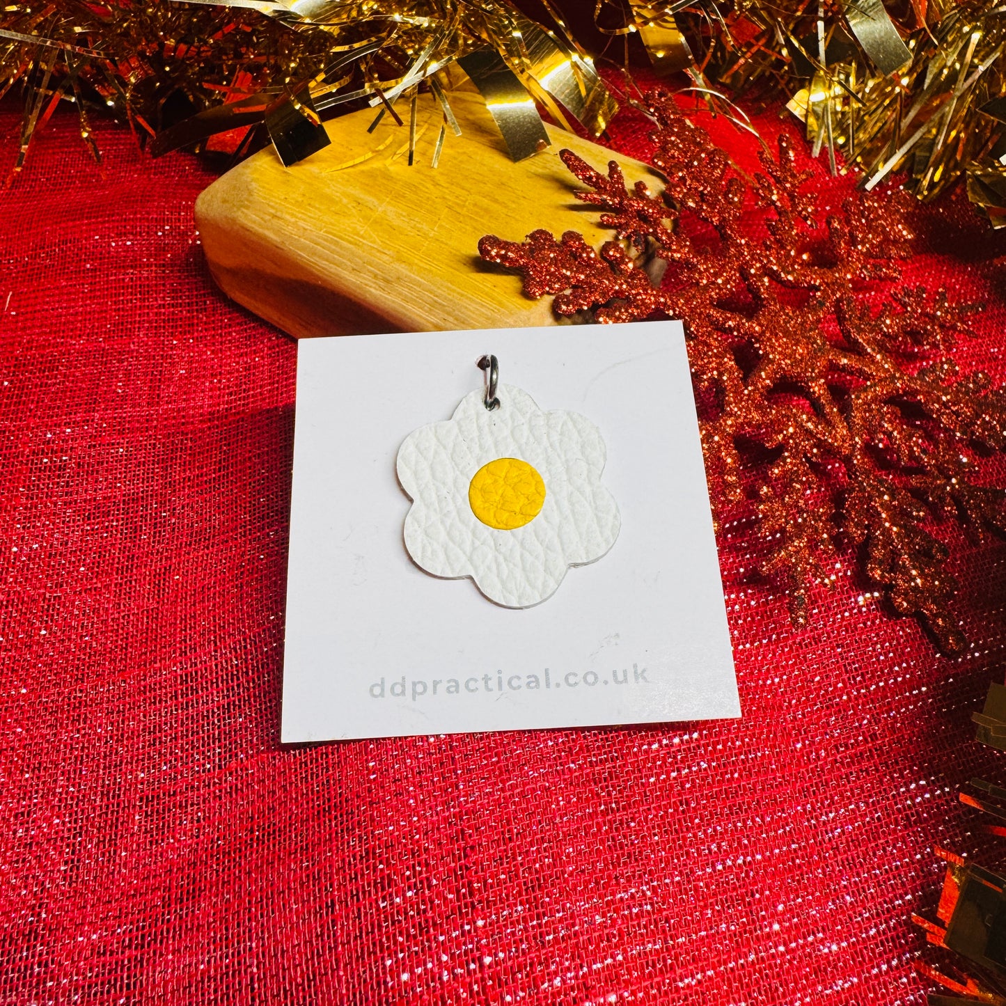 Leather Pendant - Flower