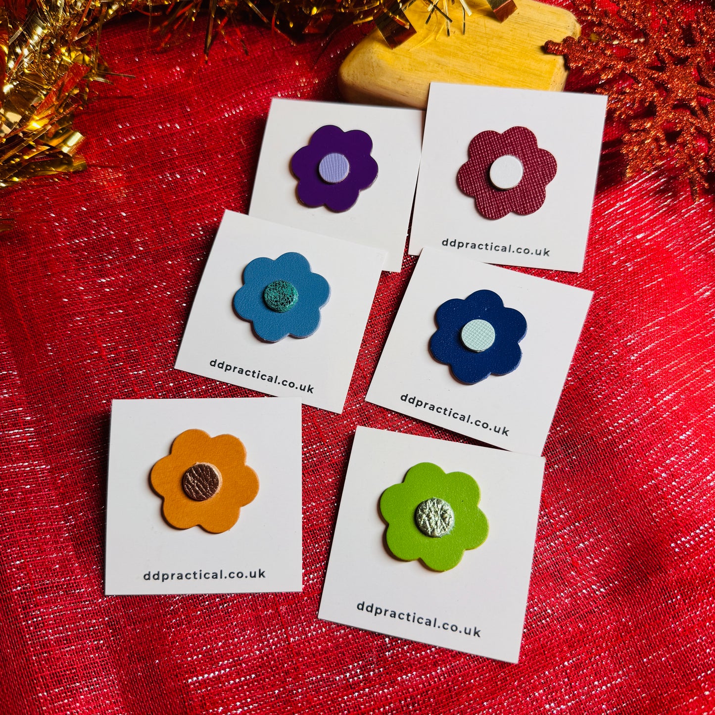 Leather Pin Badge - Flower