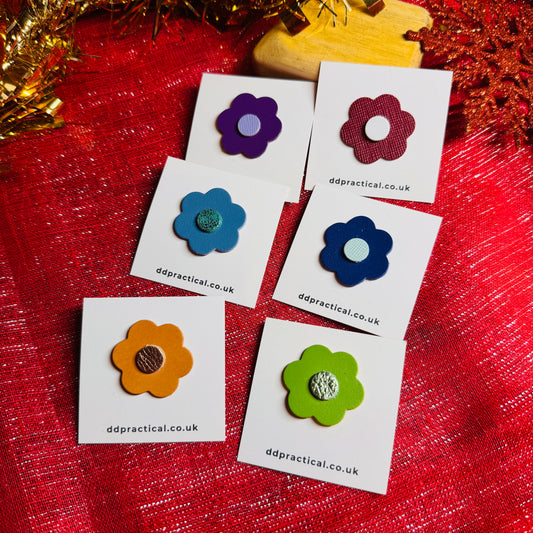 Leather Pin Badge - Flower