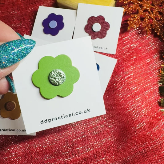 Leather Pin Badge - Flower