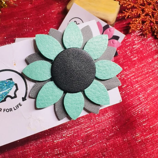 Leather Pin Badge - Sunflower